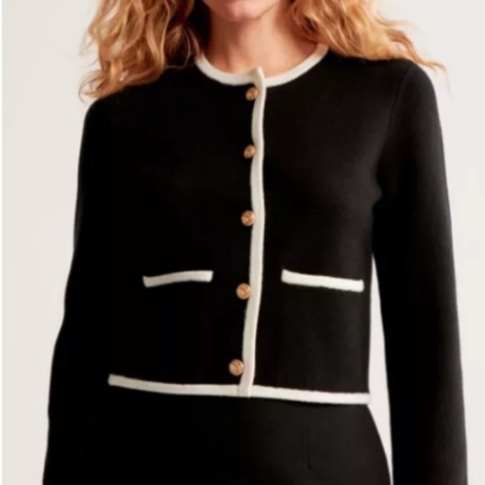 Abercrombie & Fitch Black Sweater with White Accents